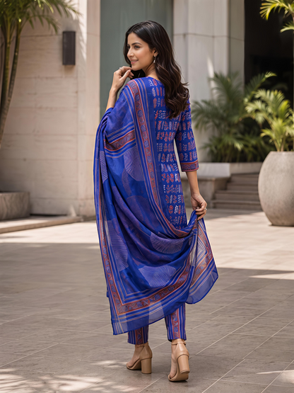Blue Printed Women Kurta Set Round Neck Three Quarter Sleeve