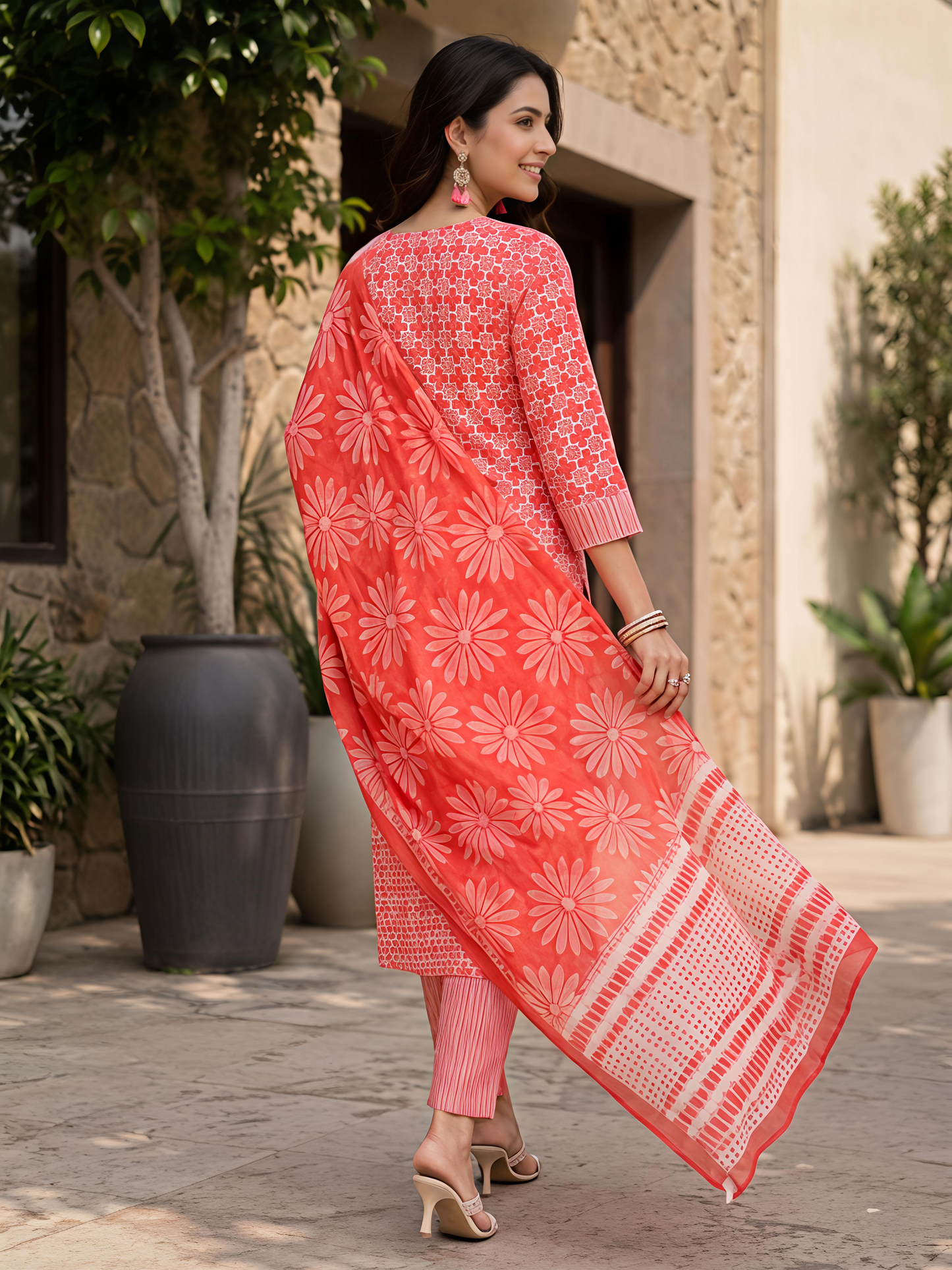 Women Orange Printed Kurta Set Round Neck Three Quarter Sleeve