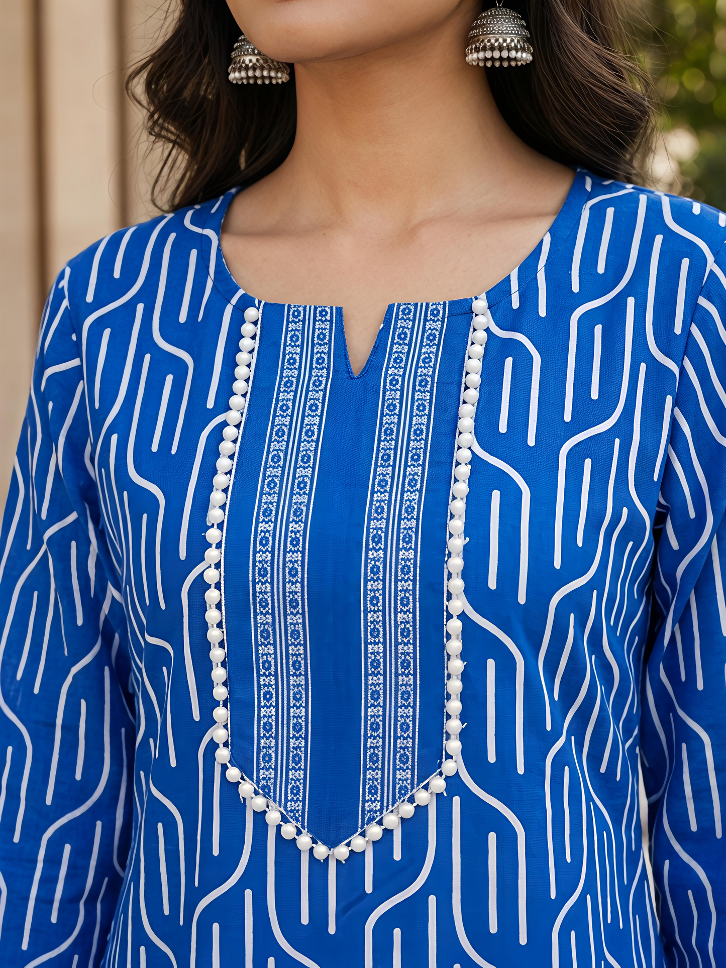 Women Blue Printed Kurta Set Round Neck Three Quarter Sleeve