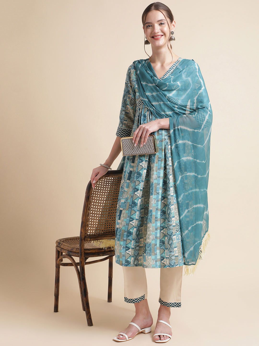 Blue Embroidered Cotton Blend Round Neck Kurta Set