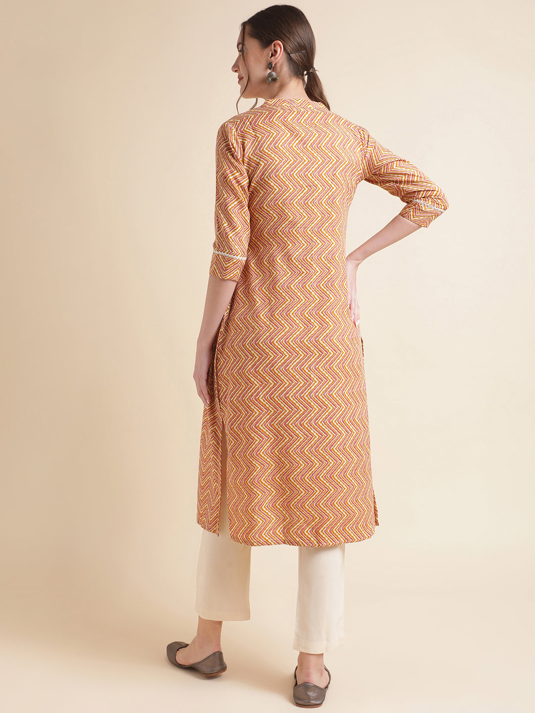 Yellow Zigzag Cotton Blend Women Kurtas