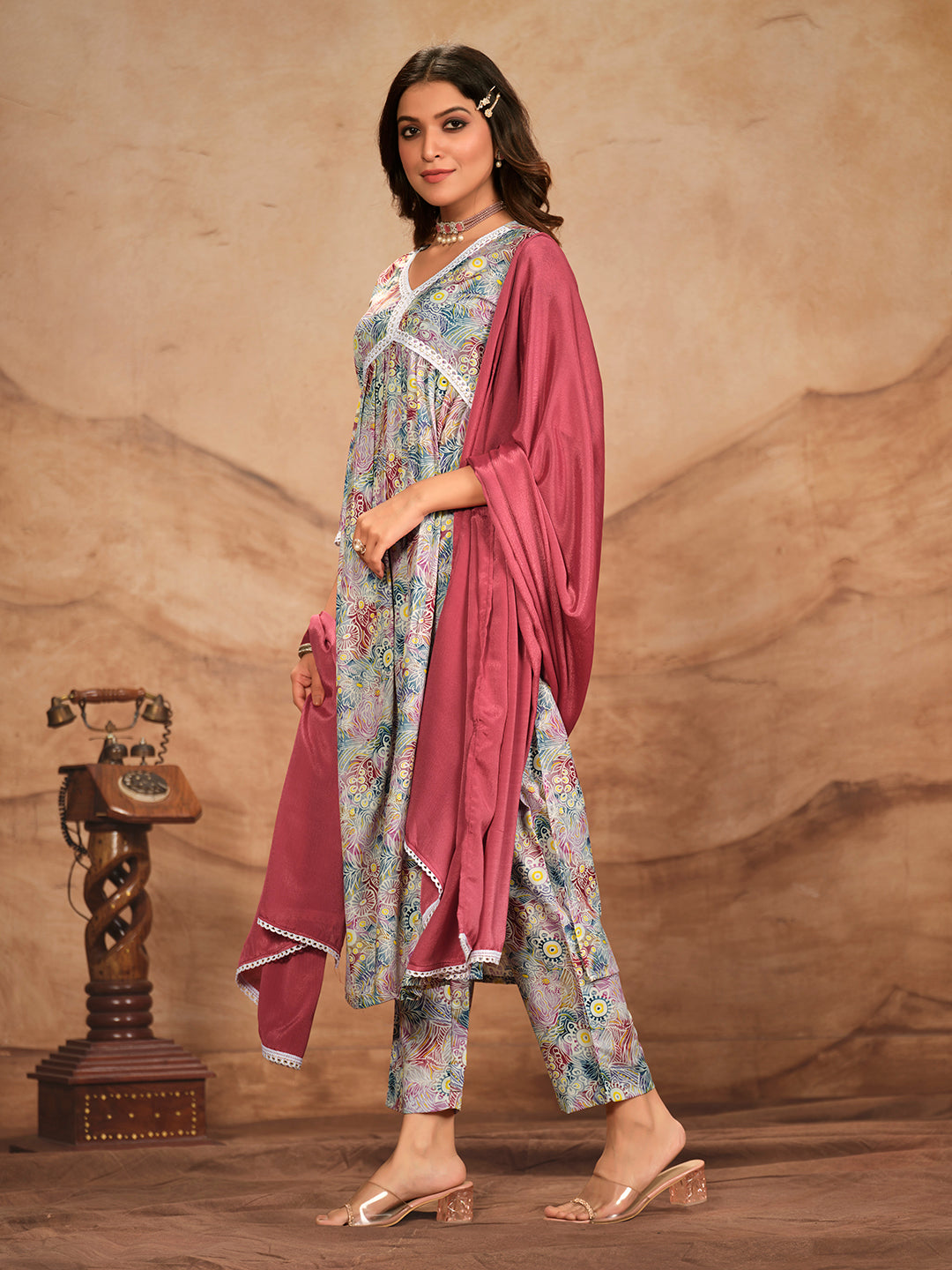 Multicolor Printed Flared Polyester V-Neck Kurta Set