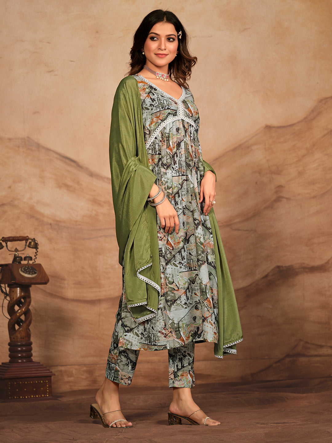 Grey Printed Flared Polyester V-Neck Kurta Set