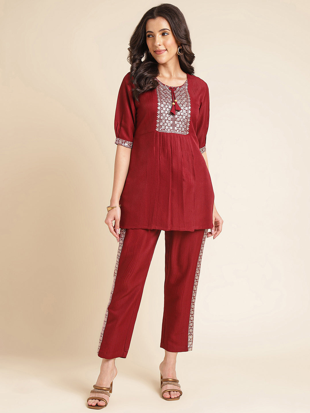 Red Embroidered Straight Round Neck Co-ord Set