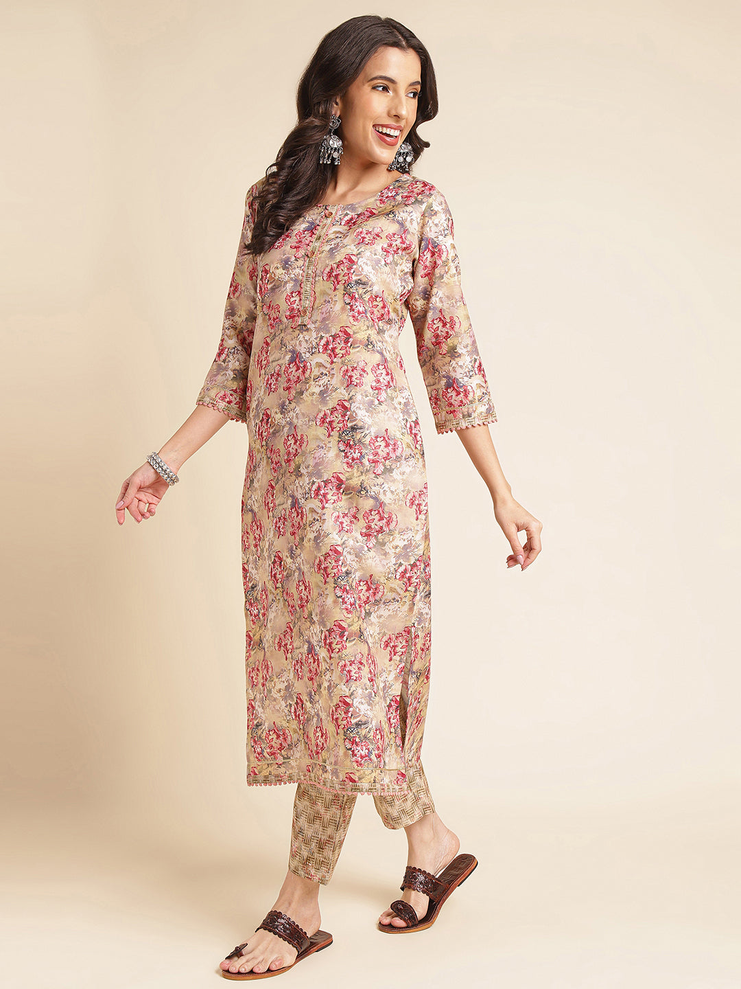 Multicolor Printed A-line Muslin Round Neck Kurta Set