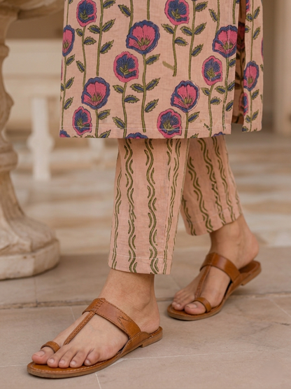 Beige V-Neck Ethnic Floral Printed Kurta Set Stylish Outfit