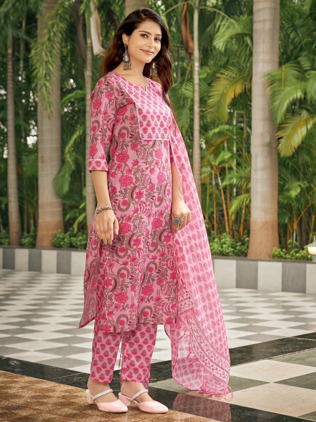 Pink Floral Printed V-Neck Kurta Set