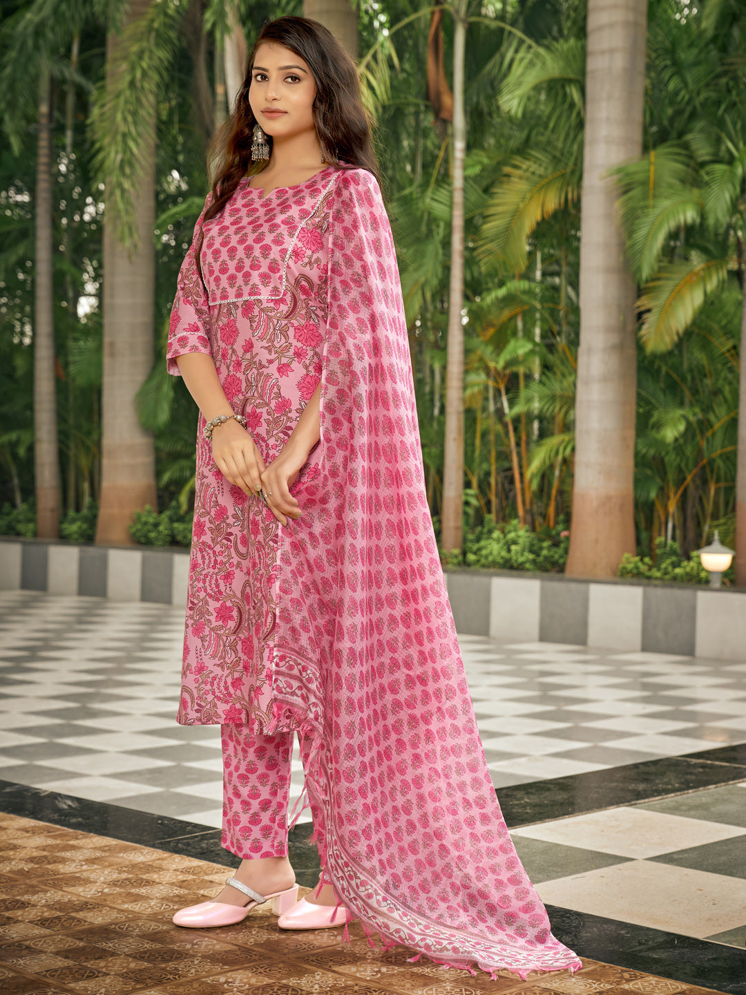 Pink Floral Printed V-Neck Kurta Set