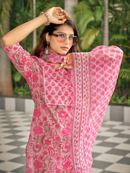 Pink Floral Printed V-Neck Kurta Set