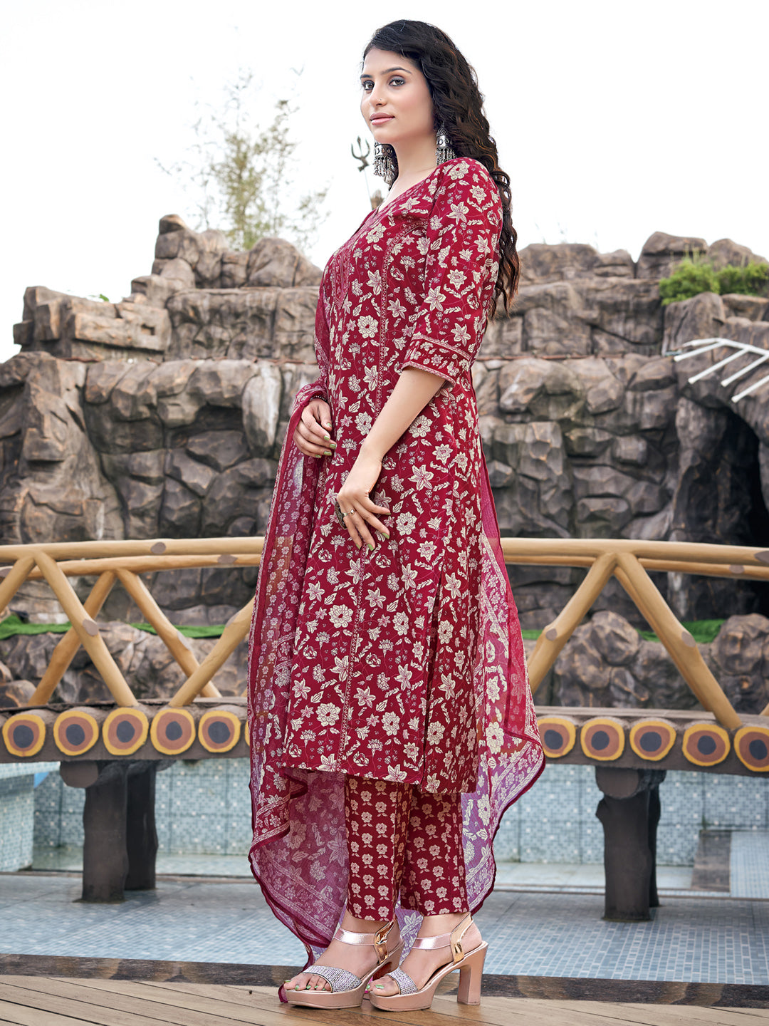 Pink Printed Straight V-Neck Kurta Set