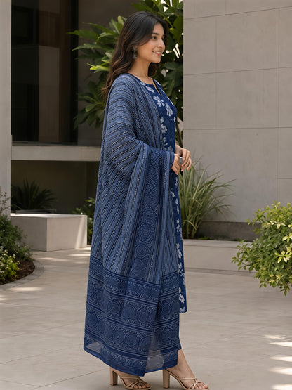 Smoke Blue Ethnic V-Neck Viscose Rayon Floral Kurta Set Dupatta