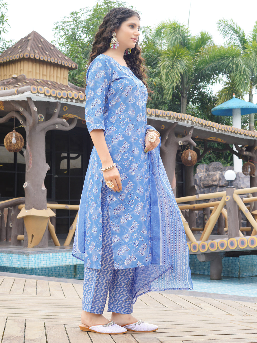 Sky Blue  Viscose Rayon Round Neck Kurta Set