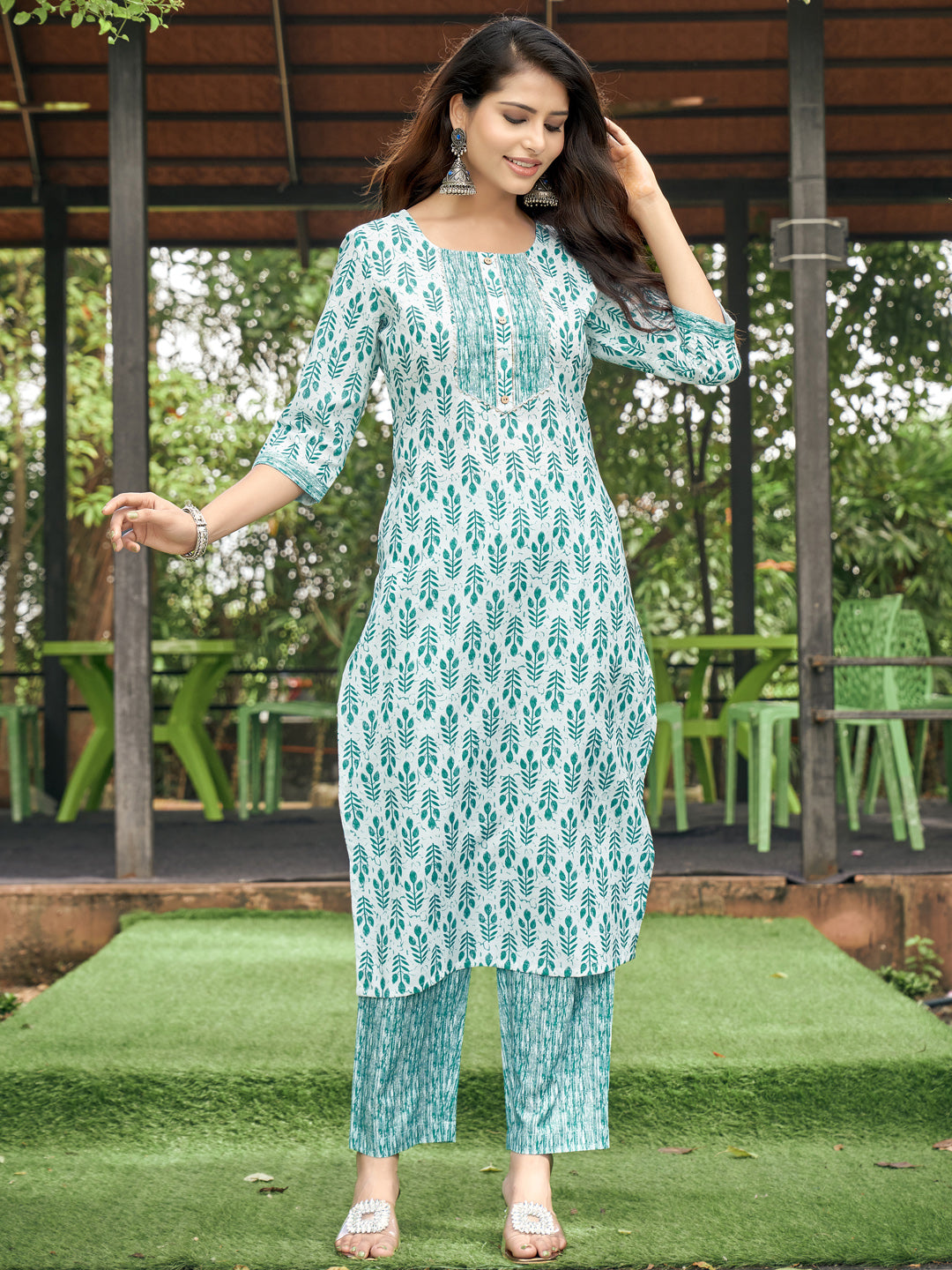 Sea Green Motifs Round Neck Kurta Set