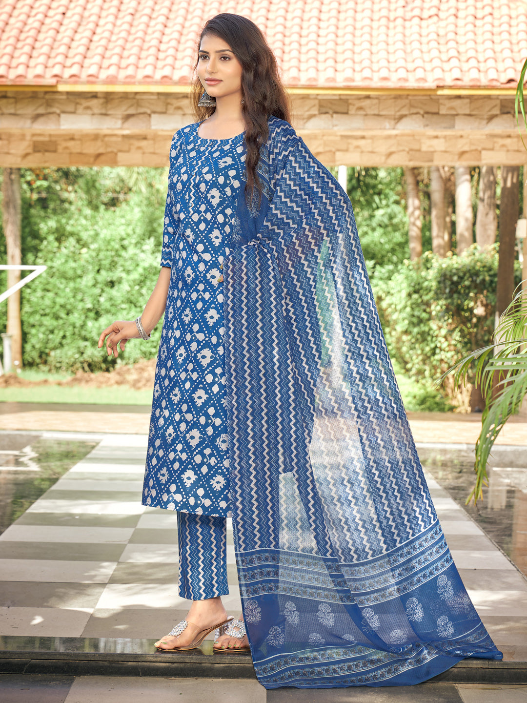 Indigo Printed Straight Round Neck Kurta Set