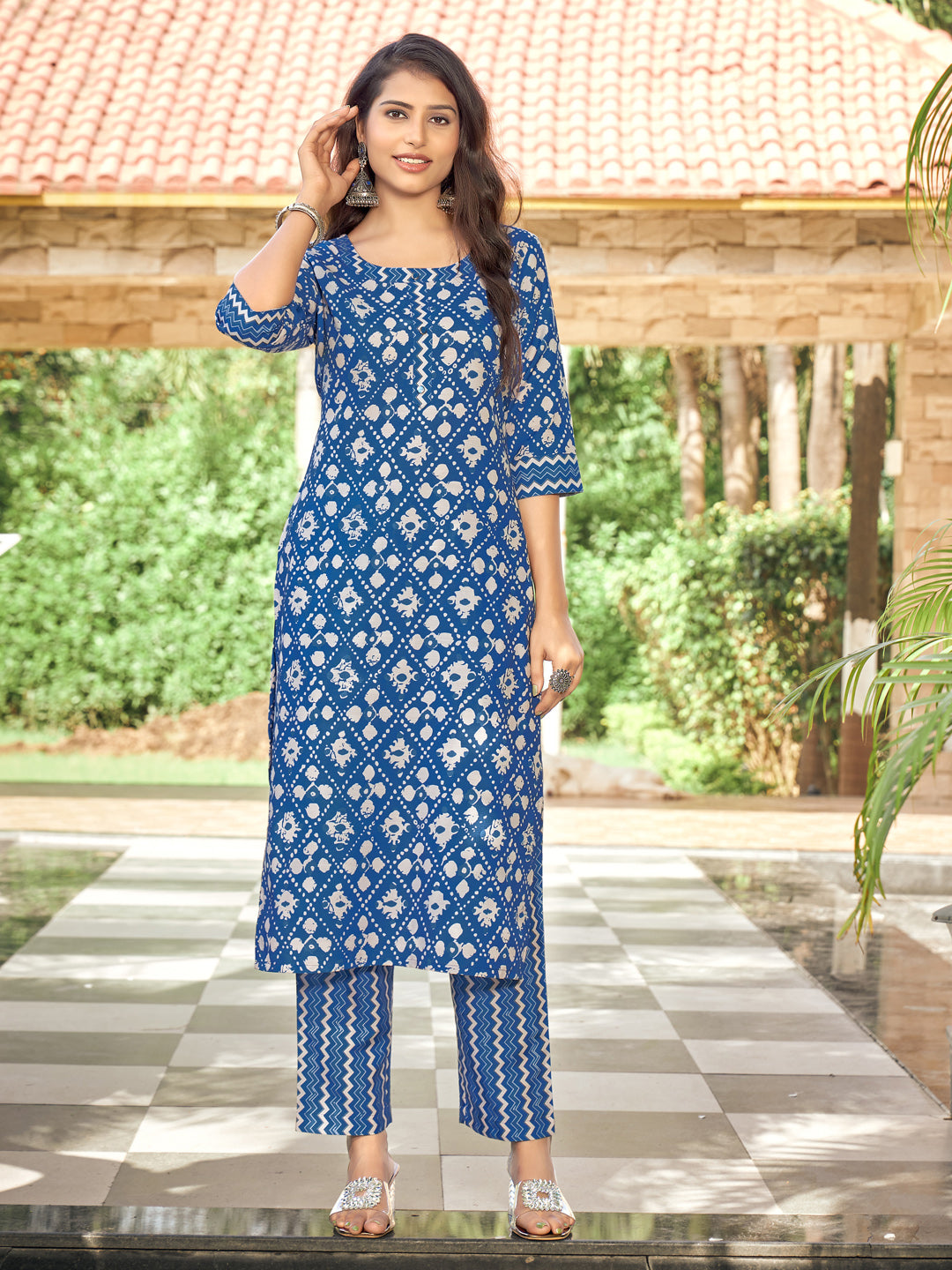 Indigo Printed Straight Round Neck Kurta Set