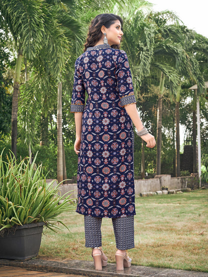 Blue Floral Printed Viscose Rayon V-Neck Kurta Set