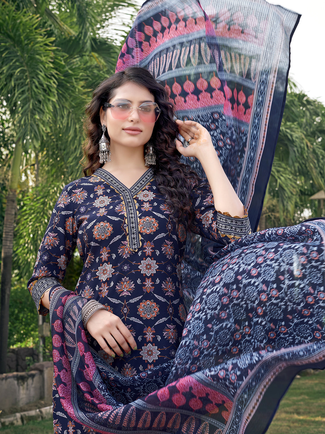 Blue Floral Printed Viscose Rayon V-Neck Kurta Set