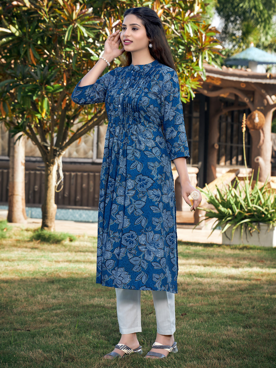 Deep Blue A-line Cotton Blend Mandarin Neck Kurta with Pant