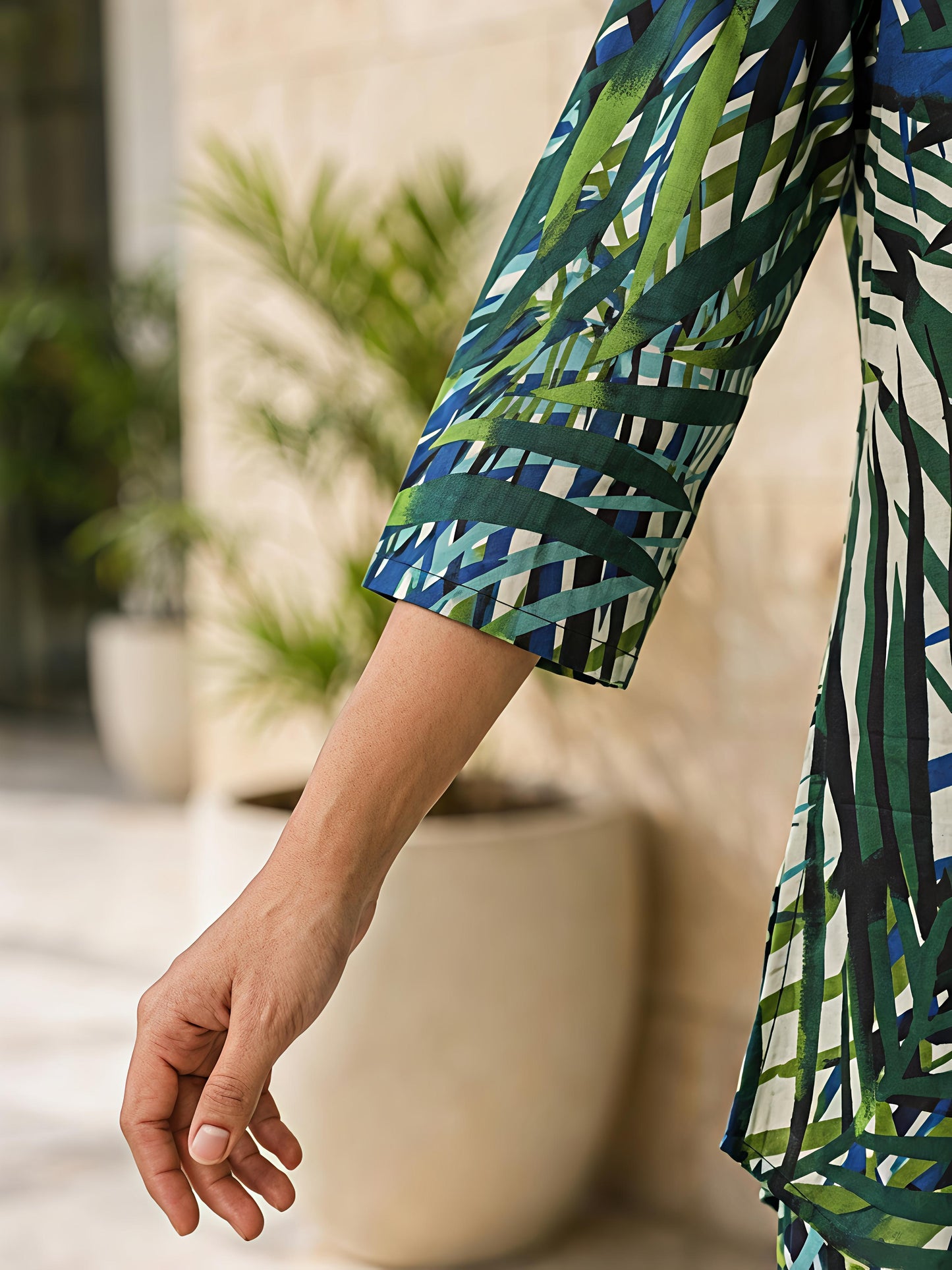 Green Printed Cotton Blend V-Neck Stylish Co-Ord Set Casual