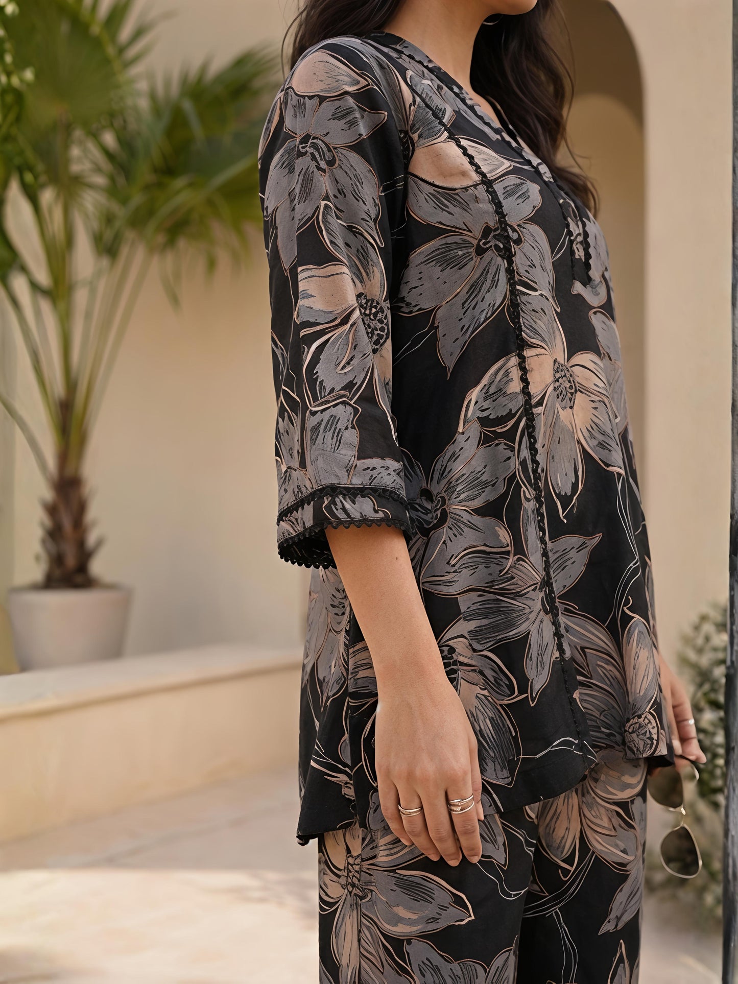 Black Printed Polyester Floral V-Neck Casual Co-Ord Set