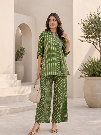 Green Printed Polyester Floral Round Neck Casual Co-Ord Set