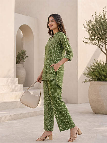 Green Printed Polyester Floral Round Neck Casual Co-Ord Set