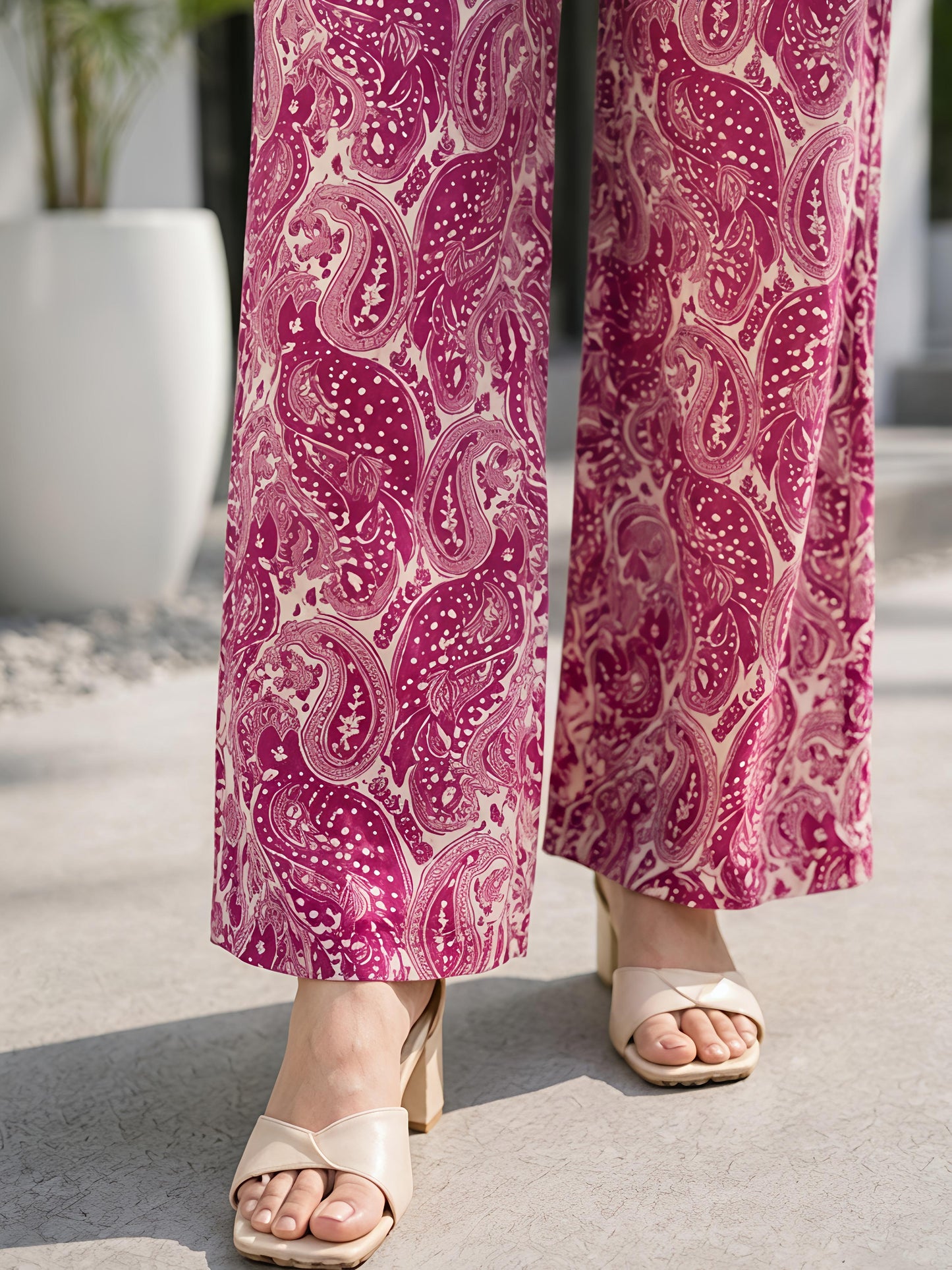 Magenta Pink Printed Polyester Paisley Square Neck Casual Co-Ord Set