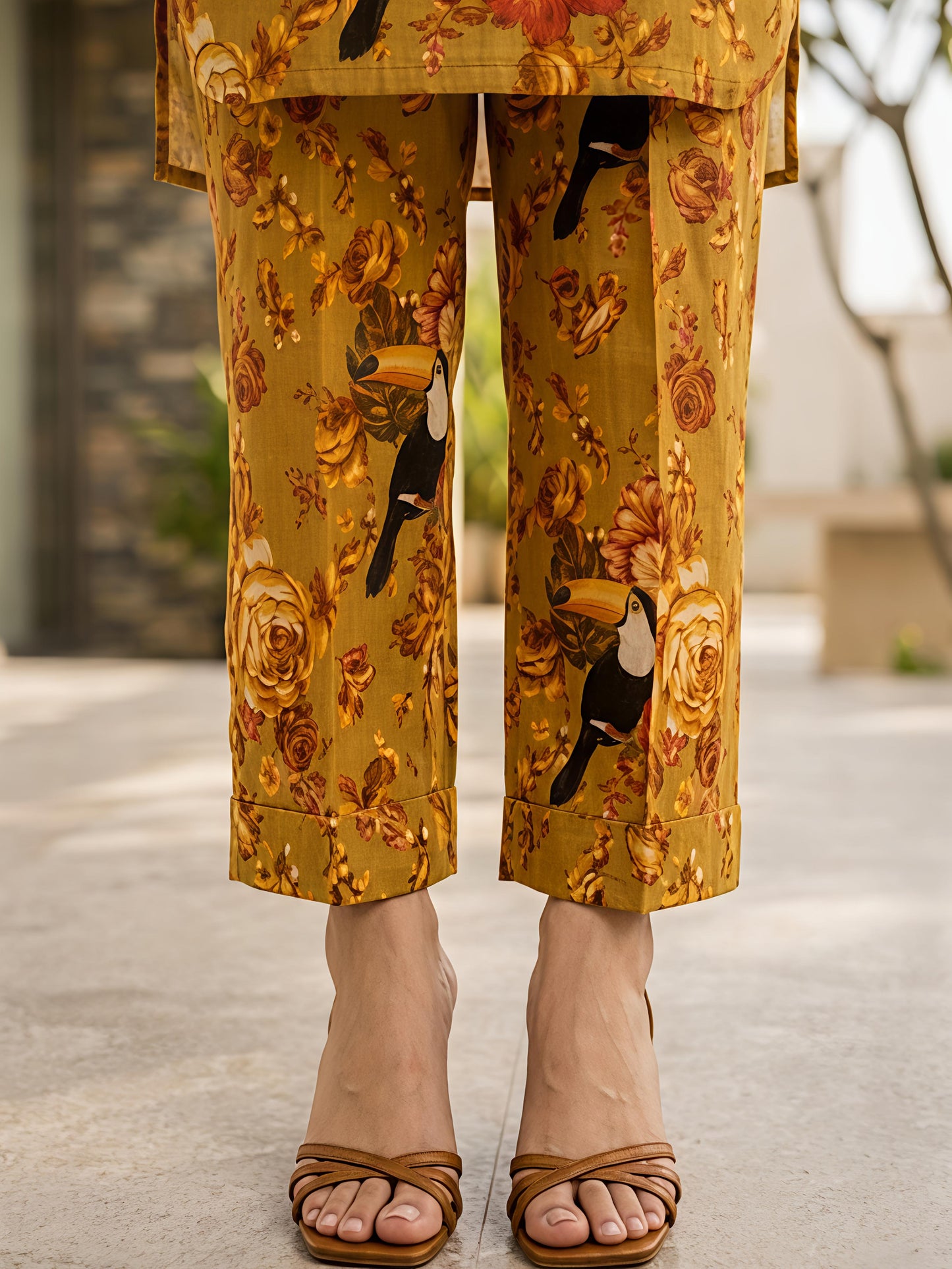 Yellow Printed Floral Polyester V-Neck Casual Co-Ord Set