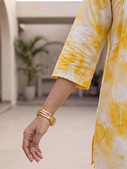 Yellow Floral Printed Rayon Blend V-Neck Kurta Palazzo Co-Ord Set