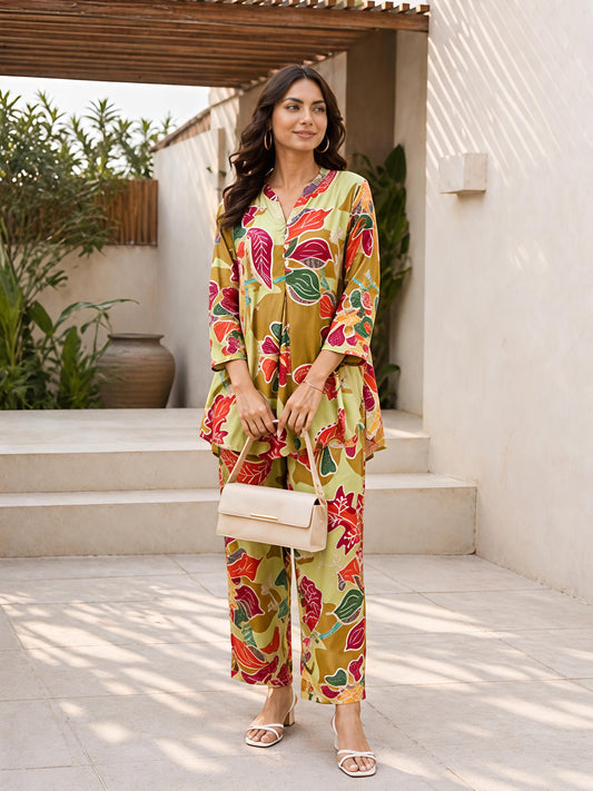 Green Floral Rayon Blend Mandarin Collar Stylish Co-Ord Set