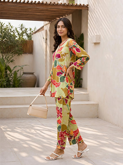 Green Floral Rayon Blend Mandarin Collar Stylish Co-Ord Set