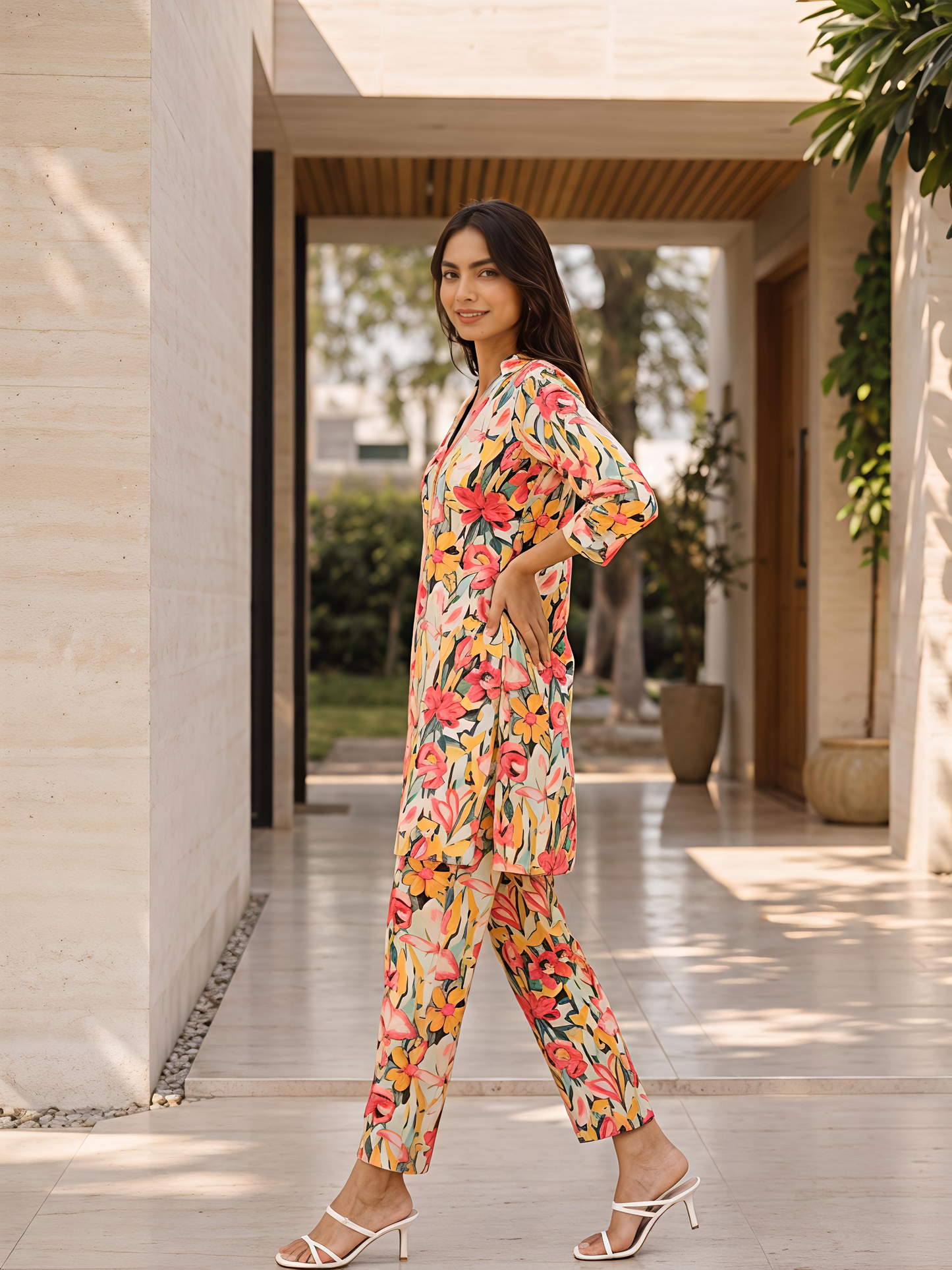 Multicolor Floral Rayon Blend V-Neck Stylish Casual Co-Ord Set