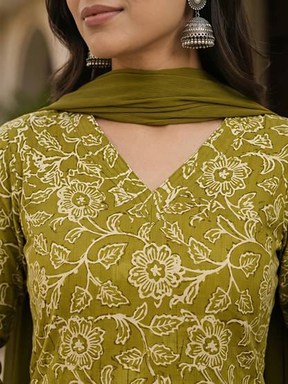 Green Printed V-Neck Ethnic Floral Kurta Set Stylish Outfit